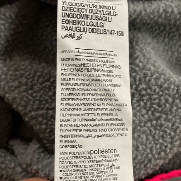 Under ARMOUR kids pink and grey fleece jacket. Size 16.5” pit to pit - Picture 5 of 6